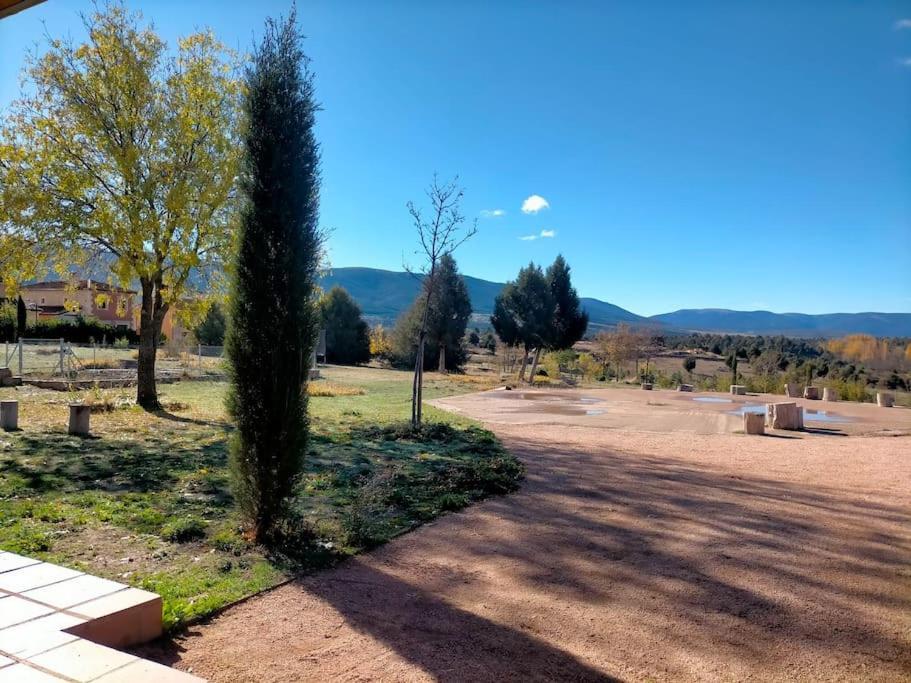 El Telar Arte Y Naturaleza Prádena Exteriör bild